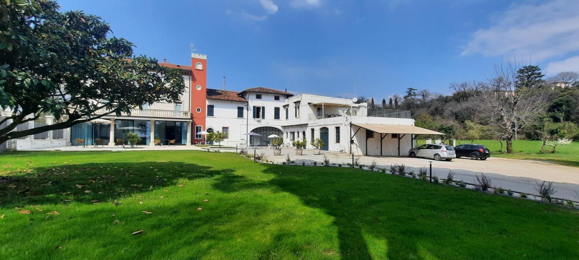 Apartment Country Esmera *